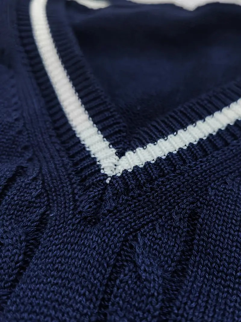 Levoire | Gilet en tricot avec des motifs en tresses