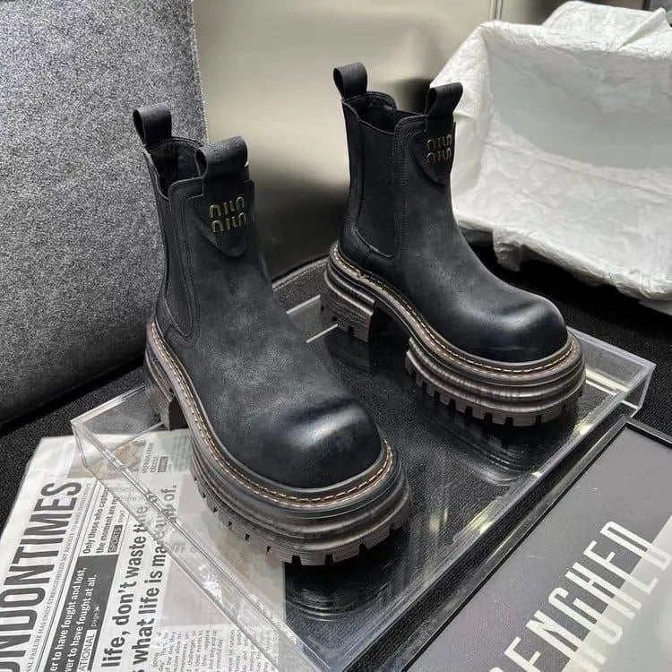 Levoire | Bottes rétro de style britannique à talon épais Noir