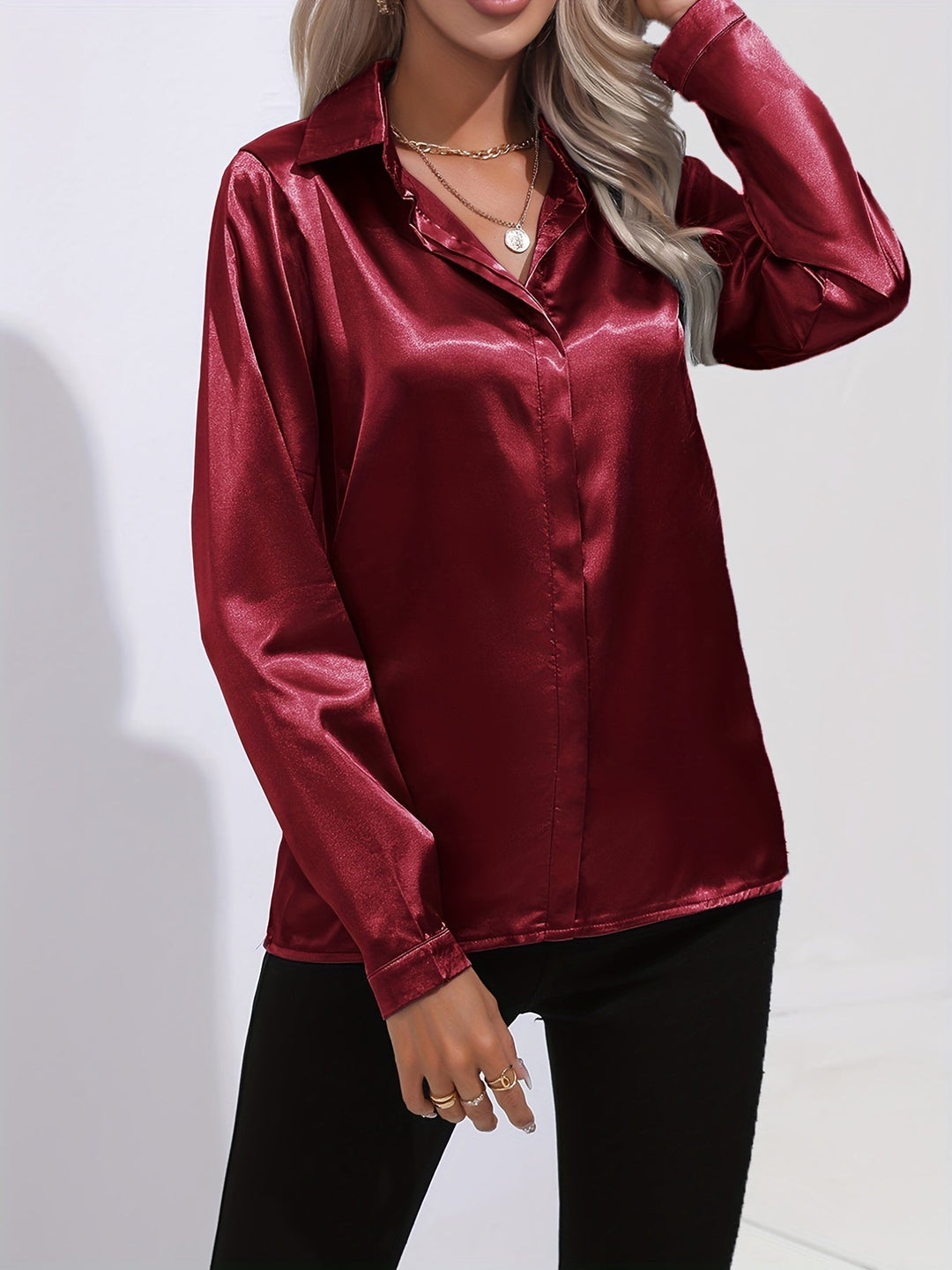 Levoire | Confiant De La Forme Chemise En Satin À Manches Longues Avec Boutons