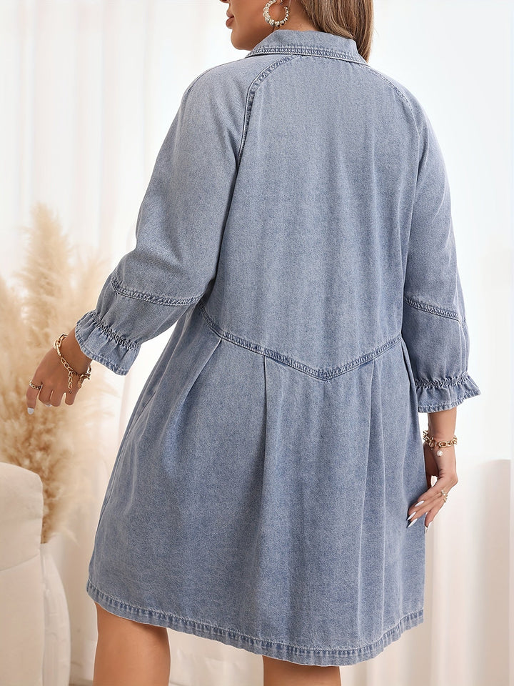 Levoire | Robe En Denim Bleu Clair Lavé Unie Avec Boutons Et Volants Sur Les Manches