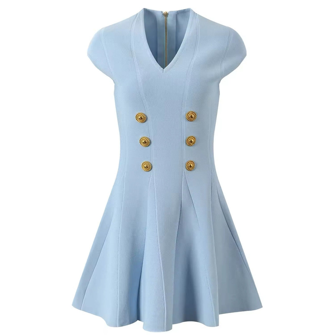 Levoire | Robe Midi Élégante Avec Des Boutons Dorés