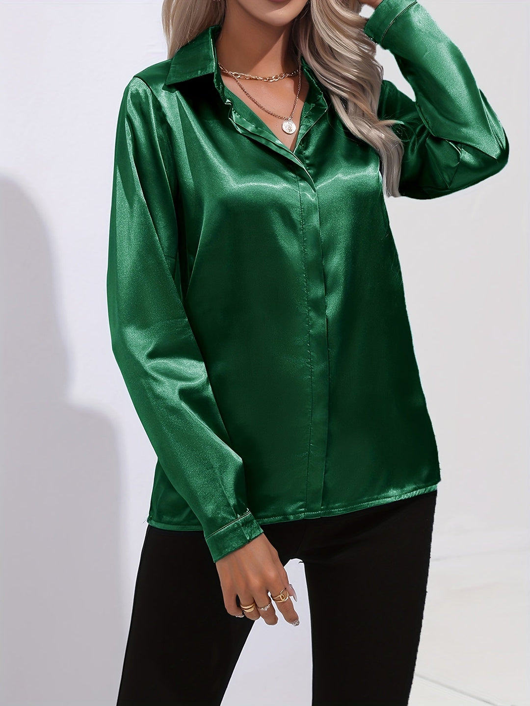 Levoire | Confiant De La Forme Chemise En Satin À Manches Longues Avec Boutons