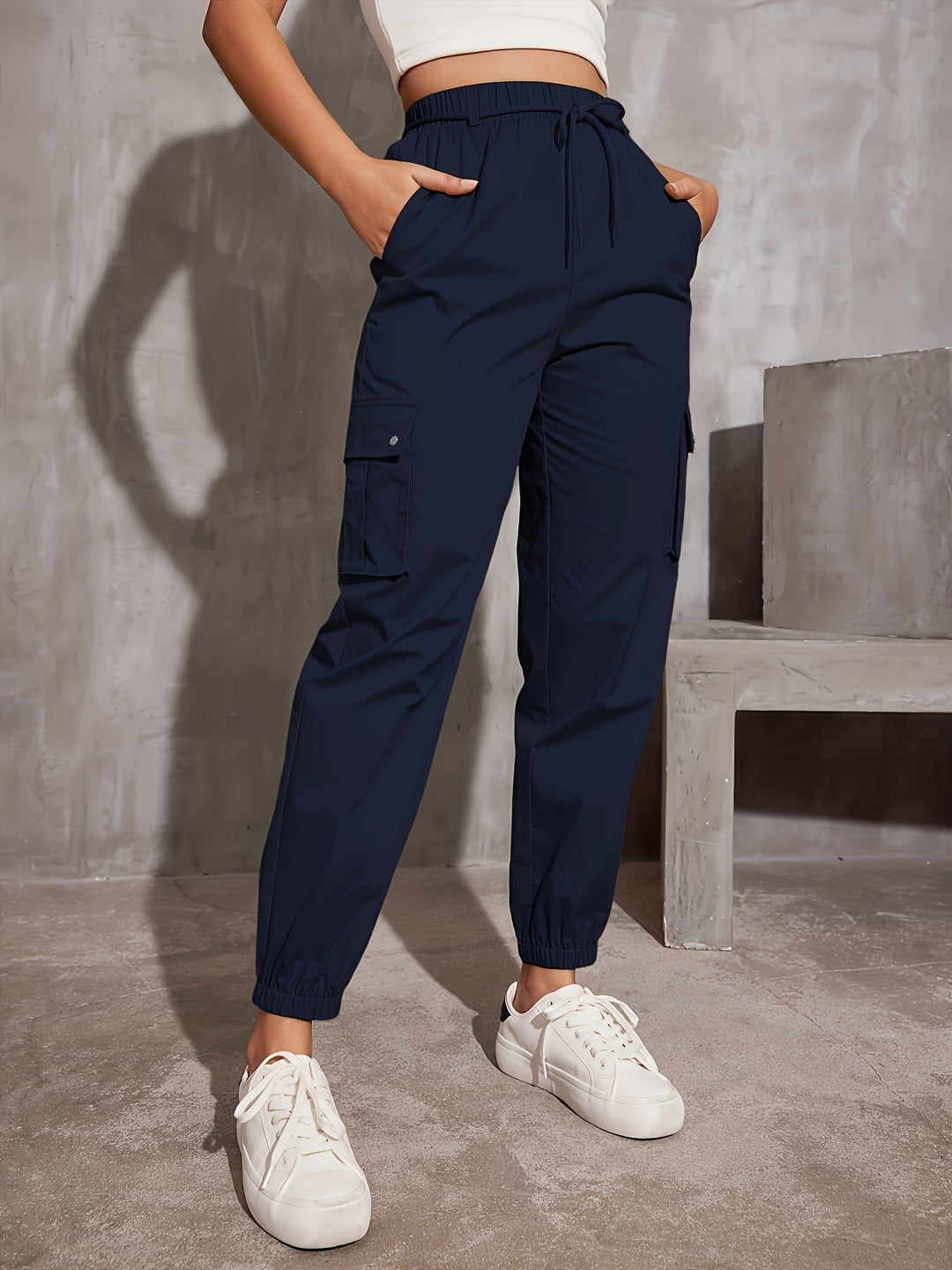 Levoire | Pantalons Cargo Taille Haute Uni Couleur marine