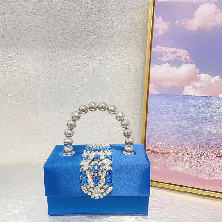 Levoire | Petit sac carré avec des strass français brillants en tête de diamant Bleu foncé