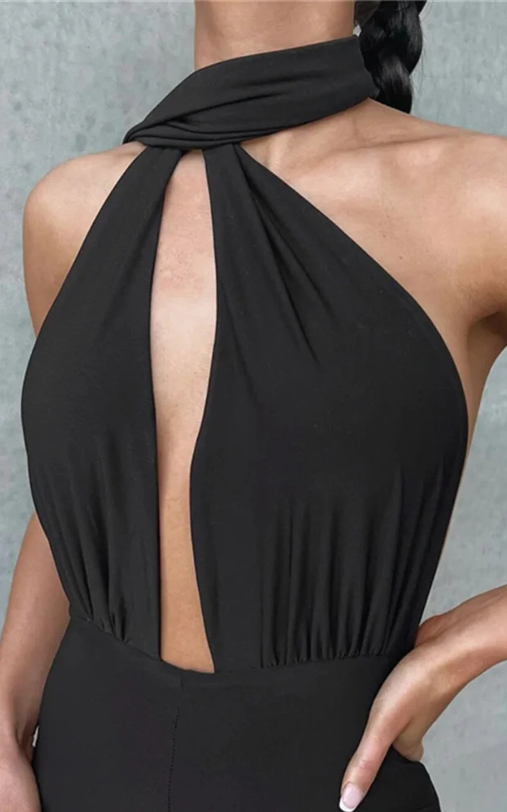 Levoire | Femme Noire Fluide Élégance Intemporelle Et Confort Stylé