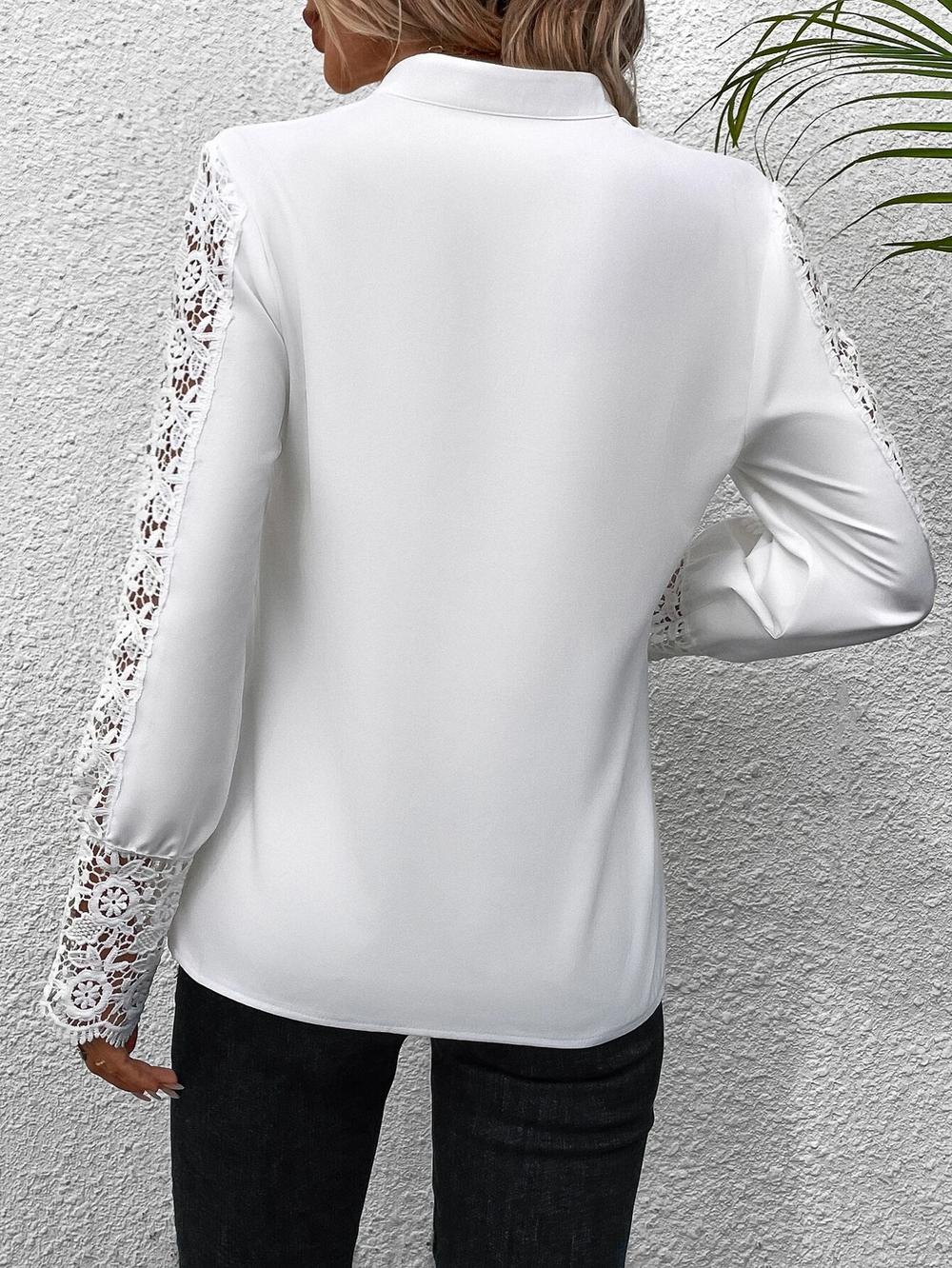Levoire | Chemise À Manches Longues Élégante À Col En V