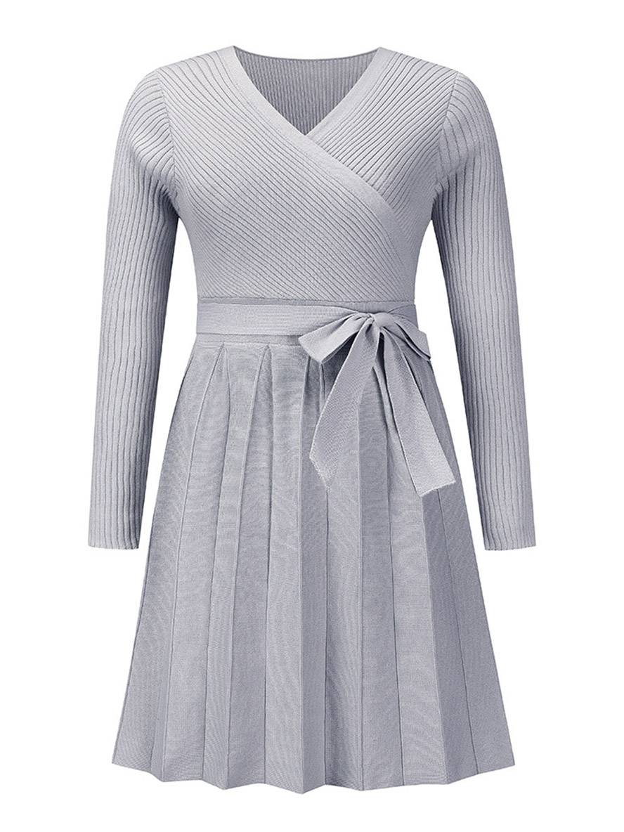 Levoire | Robe Courte À Manches Longues, Décolleté En V Et Ceinture Pour Un Look Polyvalent