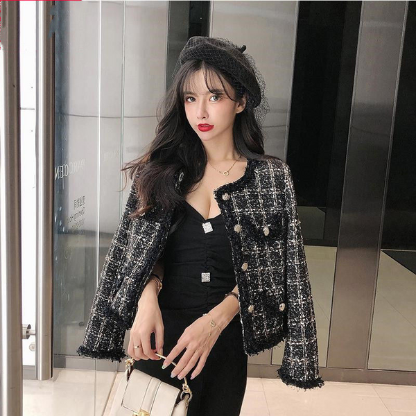 Levoire | Veste en Tweed Classique avec Boutons Dorés Noir