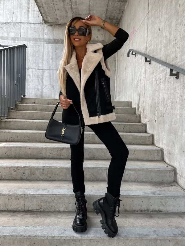 Manteau en laine sans manches Noir