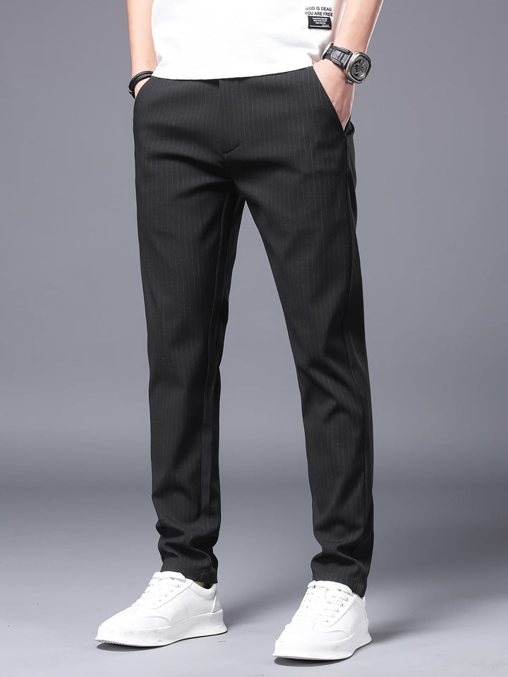 Levoire | Pantalons Stretch Slim Fit À Jambe Droite Noir