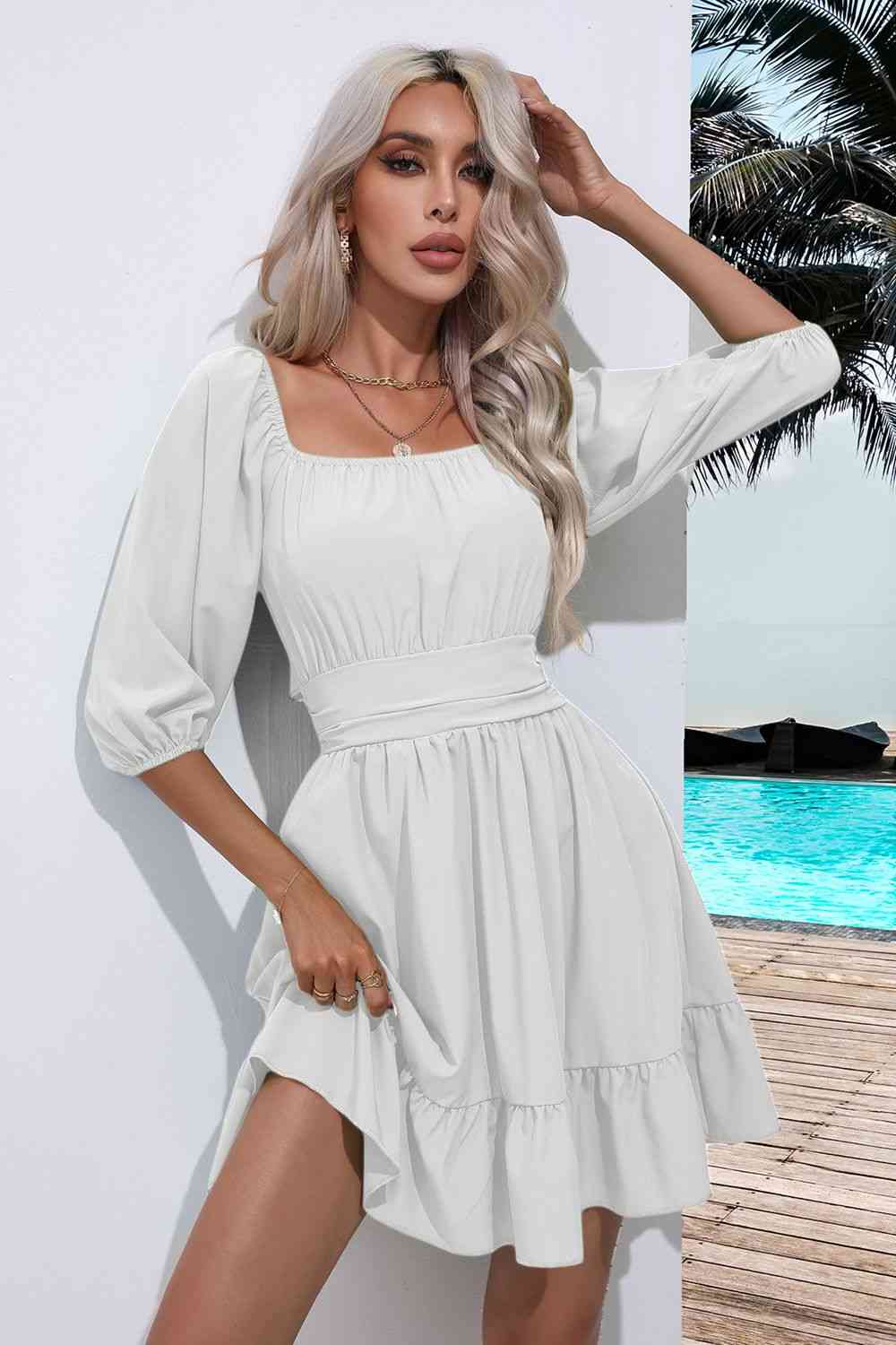 Levoire | Robe à encolure carrée