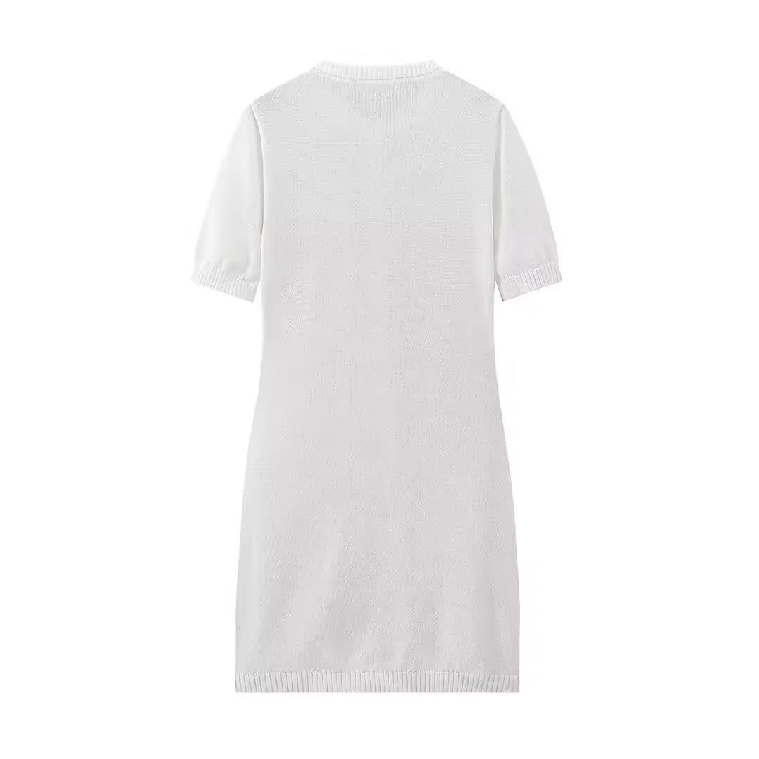 Levoire | Robe En Tricot Élégante Avec Patte De Boutonnage
