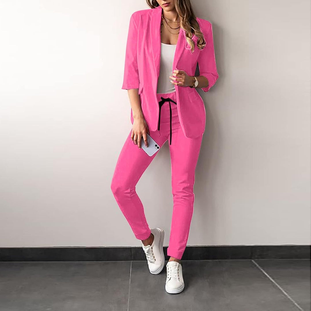Levoire | Blazer With Notched Collar And Slim Pants In A Two Piece Set Rosa