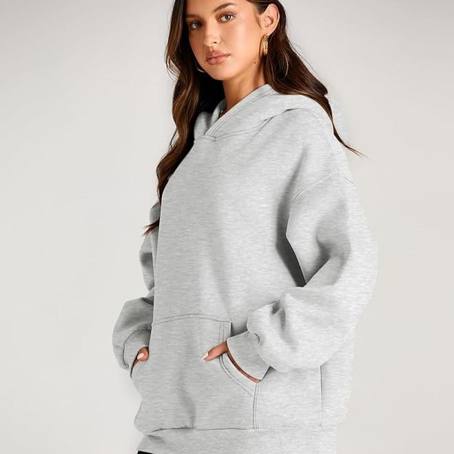 Levoire | Sweat à capuche long avec poches Gris