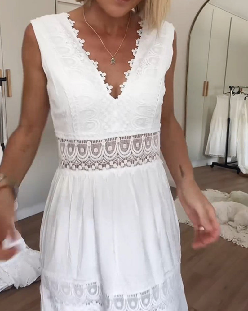 Levoire | Robe De Soirée Longue V Décolletée