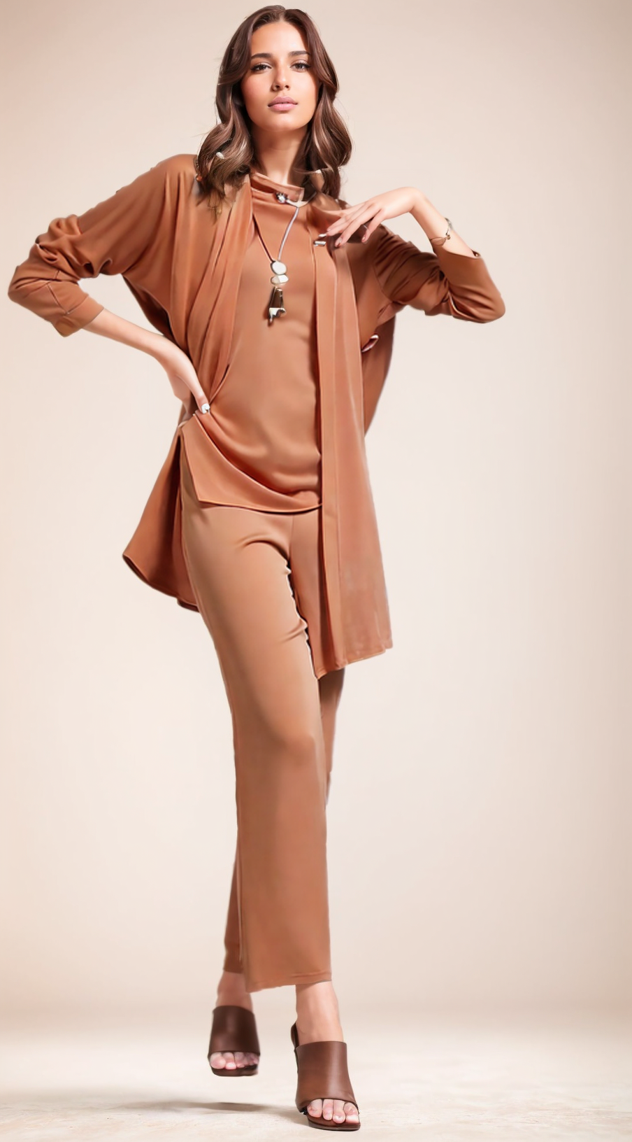 Levoire | Élégant costume 3 pièces pour femmes Braun