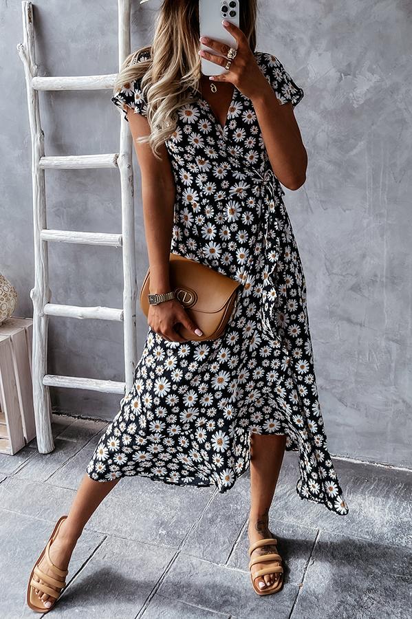Levoire | Robe midi fleurie à marguerites adorée par vous Noir