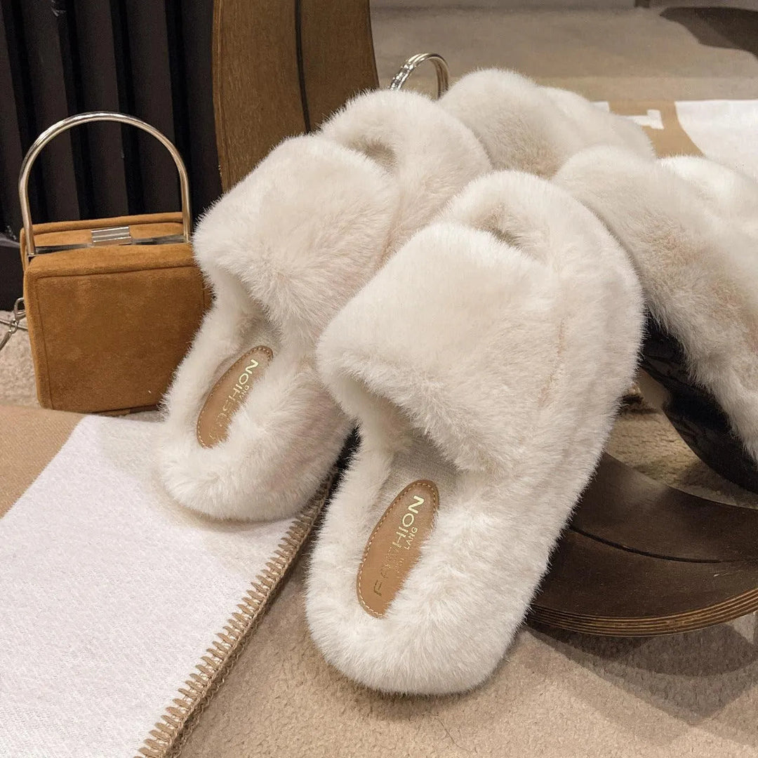 Levoire | Pantoufles douces à semelle épaisse pour femmes Beige