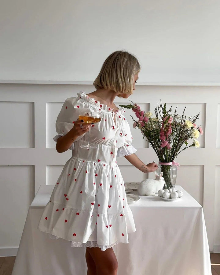 Levoire | Robe sexy avec un motif en forme de cœur et un design décolleté