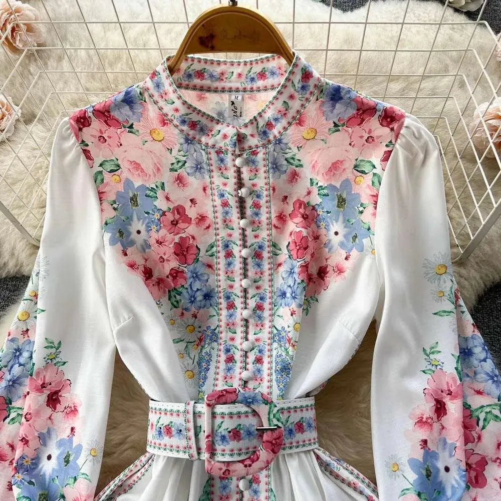 Levoire | Robe à une rangée avec des manches courtes