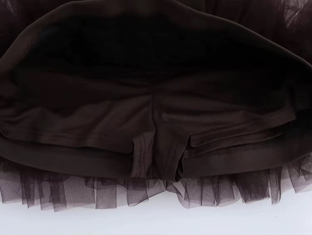 Levoire | Robe De Cocktail Élégante Avec Détails En Tulle