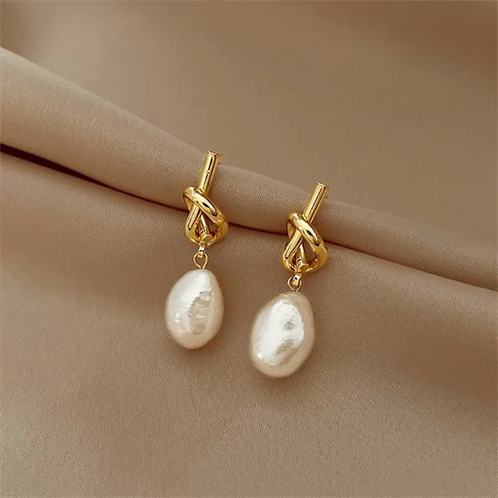 Levoire | Boucles D'Oreilles Baroques Élégantes En Or Or 2,5 cm