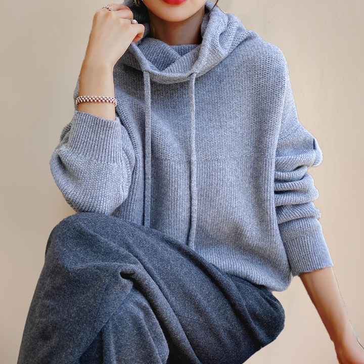 Levoire | Pull À Capuche Pour Femmes Avec Col Montant Et Coupe Confortable