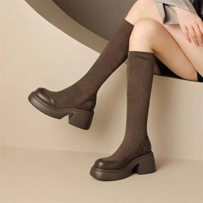 Levoire | Bottes Marti avec des chaussettes de loisir paksujen Khaki