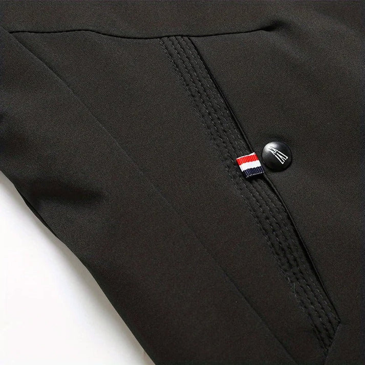 Levoire | Nouvelle Veste En Eau De Luxe Avec Capuche