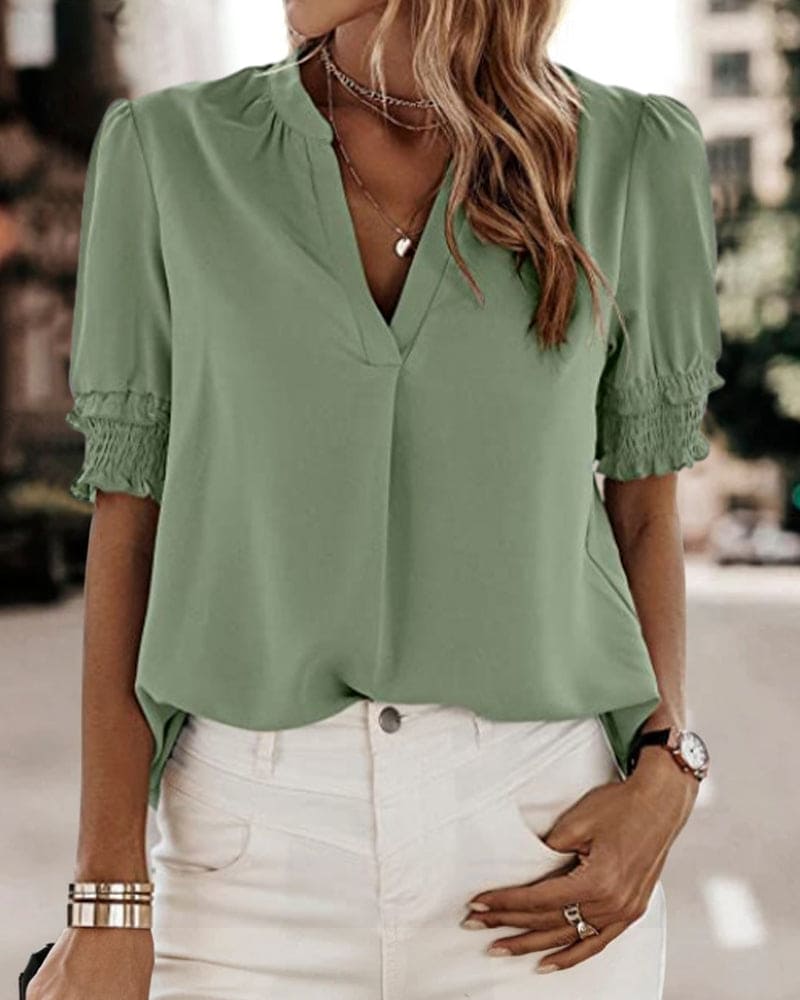 Levoire | Blouse À Manches Courtes Et Décolleté En V Pour Le Printemps Vert