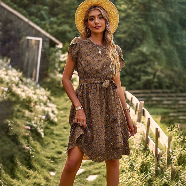 Levoire | Motif Floral Et Ceinture Pour Un Look Aéré Et Élégant Braun