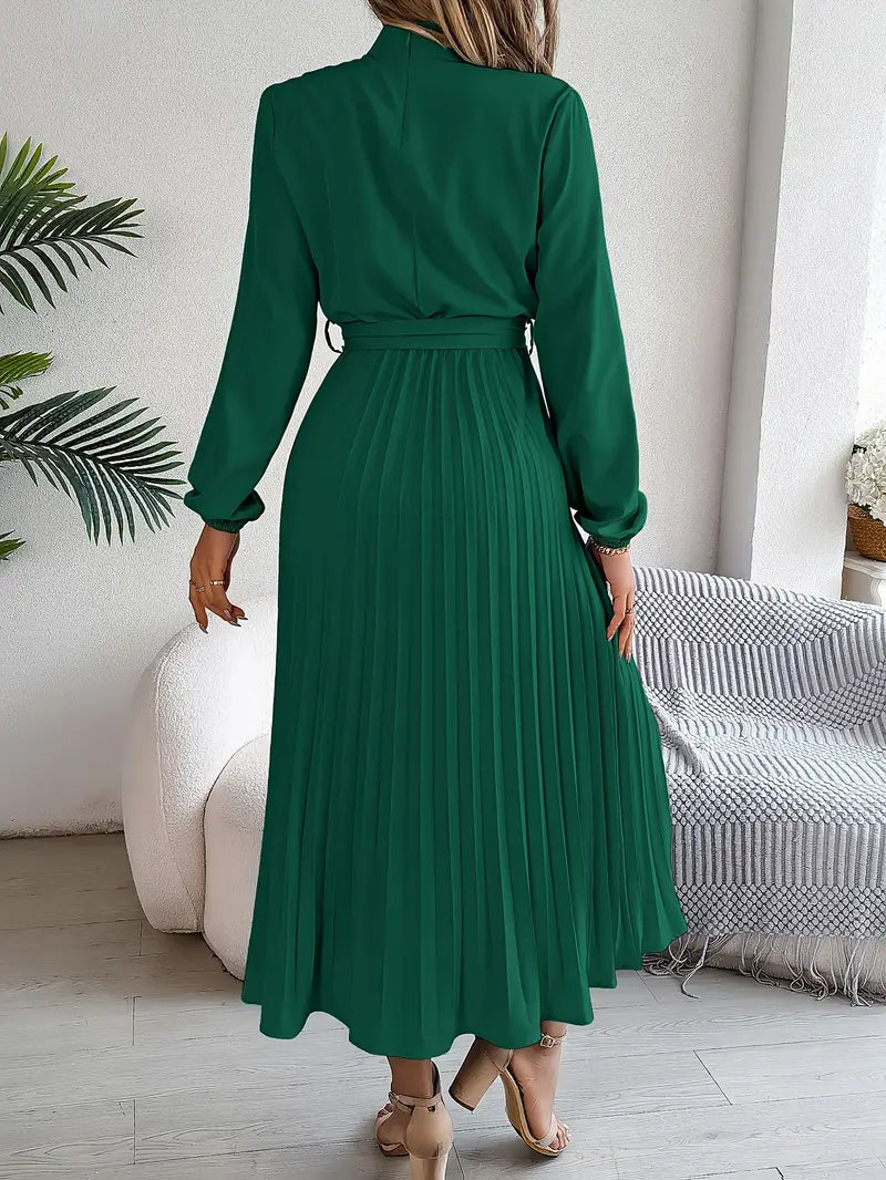 Levoire | Robe Unie Avec Col Montant Et Ceinture Plissée