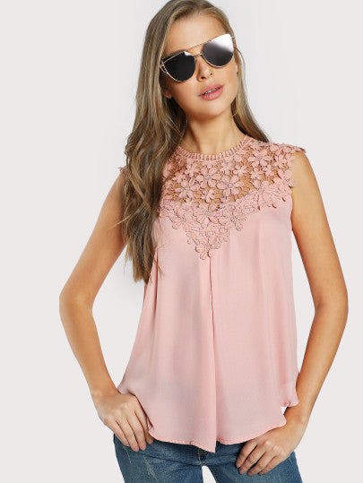 Blouse femme avec broderie florale et coupe fluide Levoire