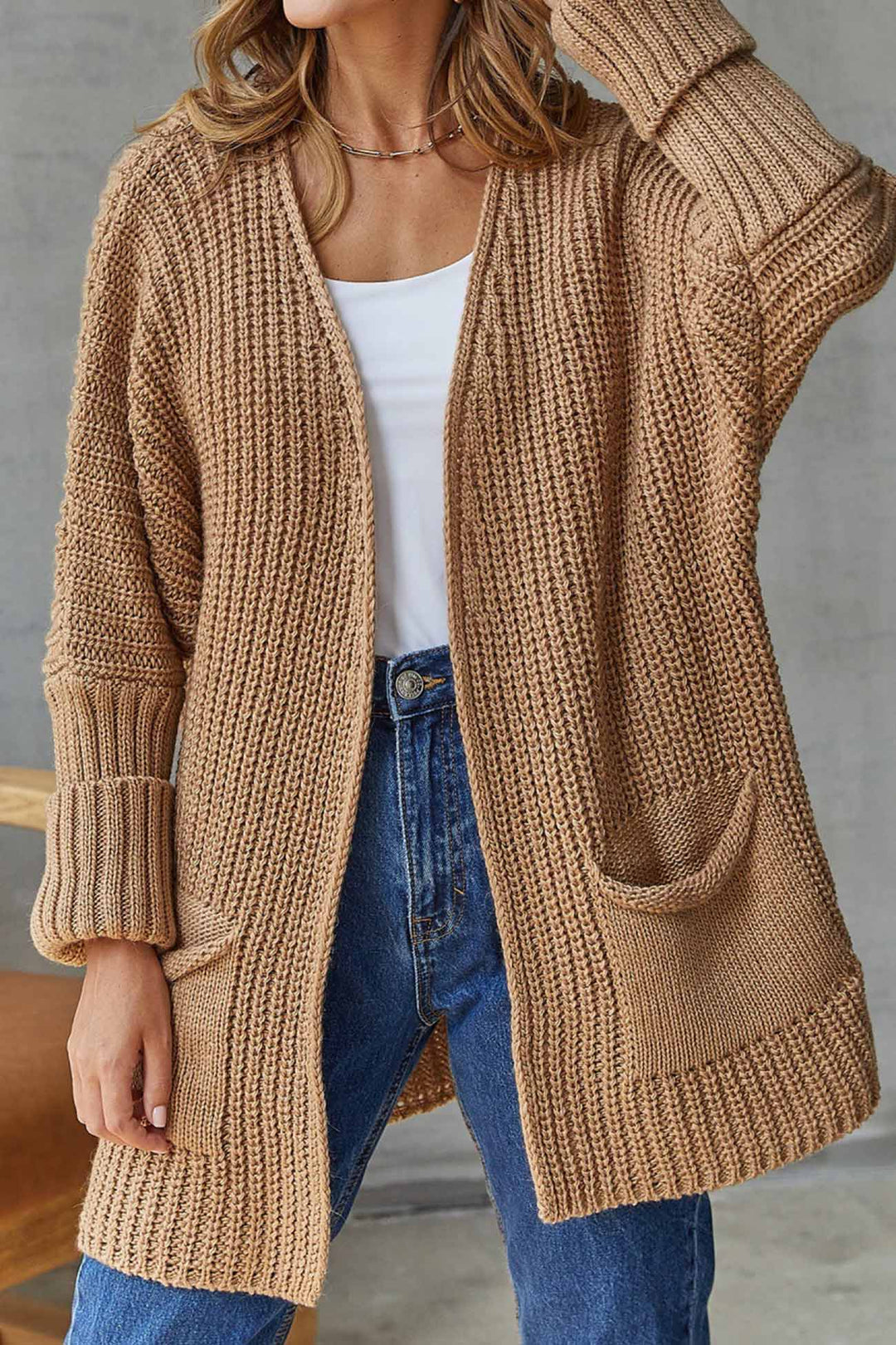 Levoire | Gilet Long À Ouverture Frontale Avec Fermeture À Nœud Pour Un Style Simple