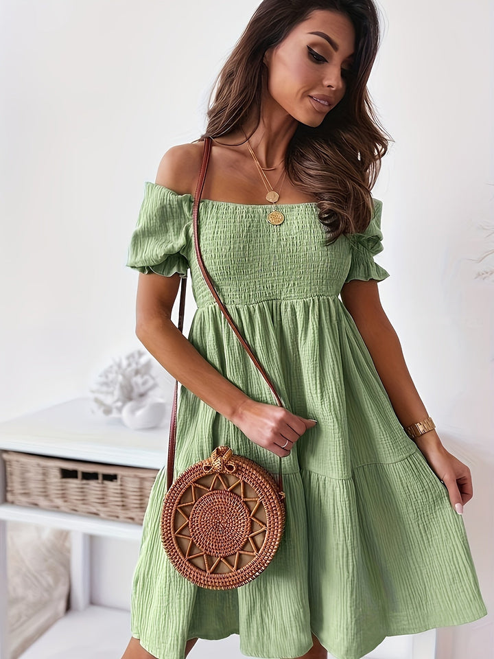 Levoire | Robe Mini Moderne Sans Manches Avec Des Manches Courtes Vert