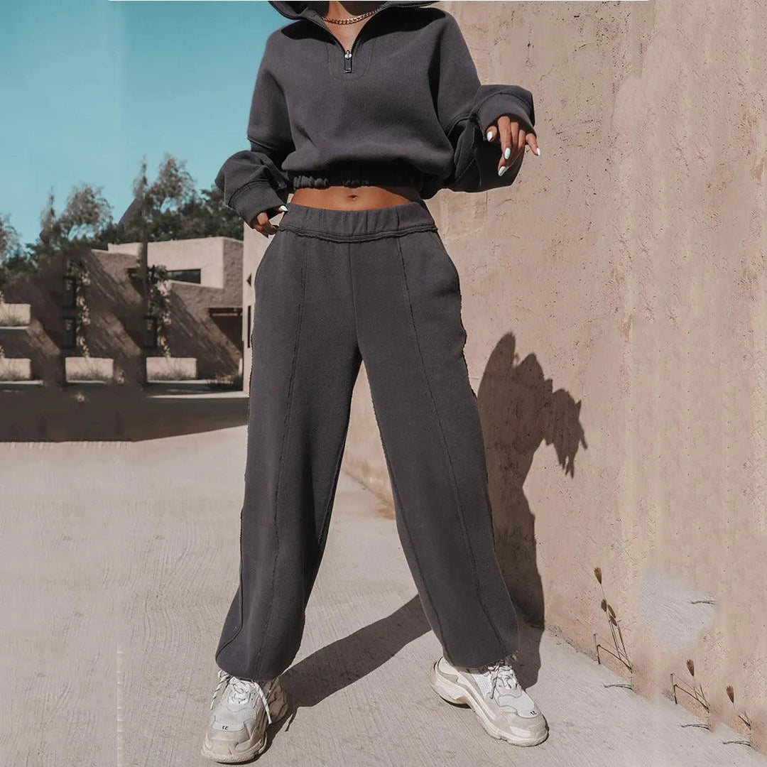 Levoire | Crop Top et pantalons droits larges