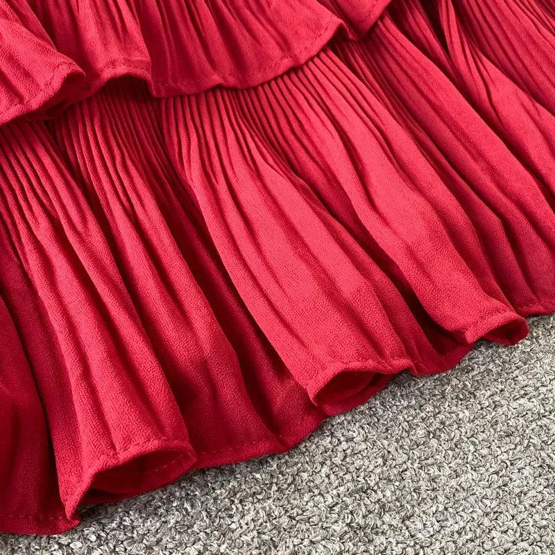 Levoire | Robe longue avec décolleté en V de style français