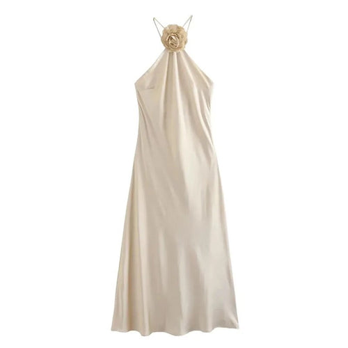 Levoire | Élégante Robe De Soirée En Satin Champagne Avec Appliqué Floral À En Col Nu