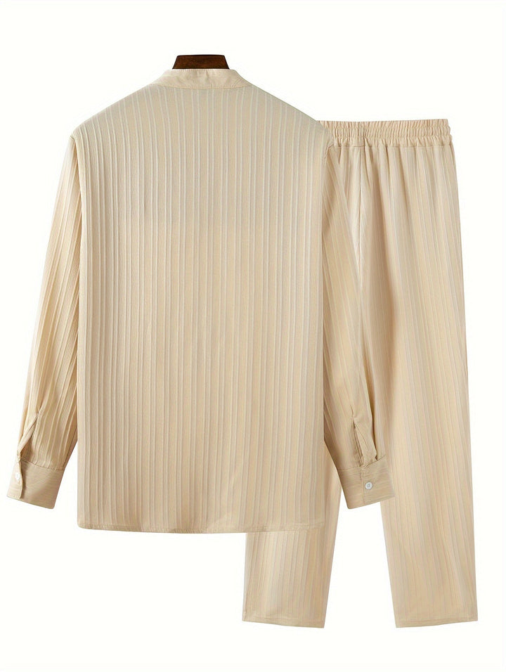 Levoire | T-Shirt À Manches Longues Unicolore Et Pantalons De Survêtement