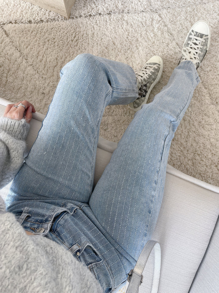 Levoire | Jeans Starstruck Elegantit Farkut Joka Tilaisuuteen