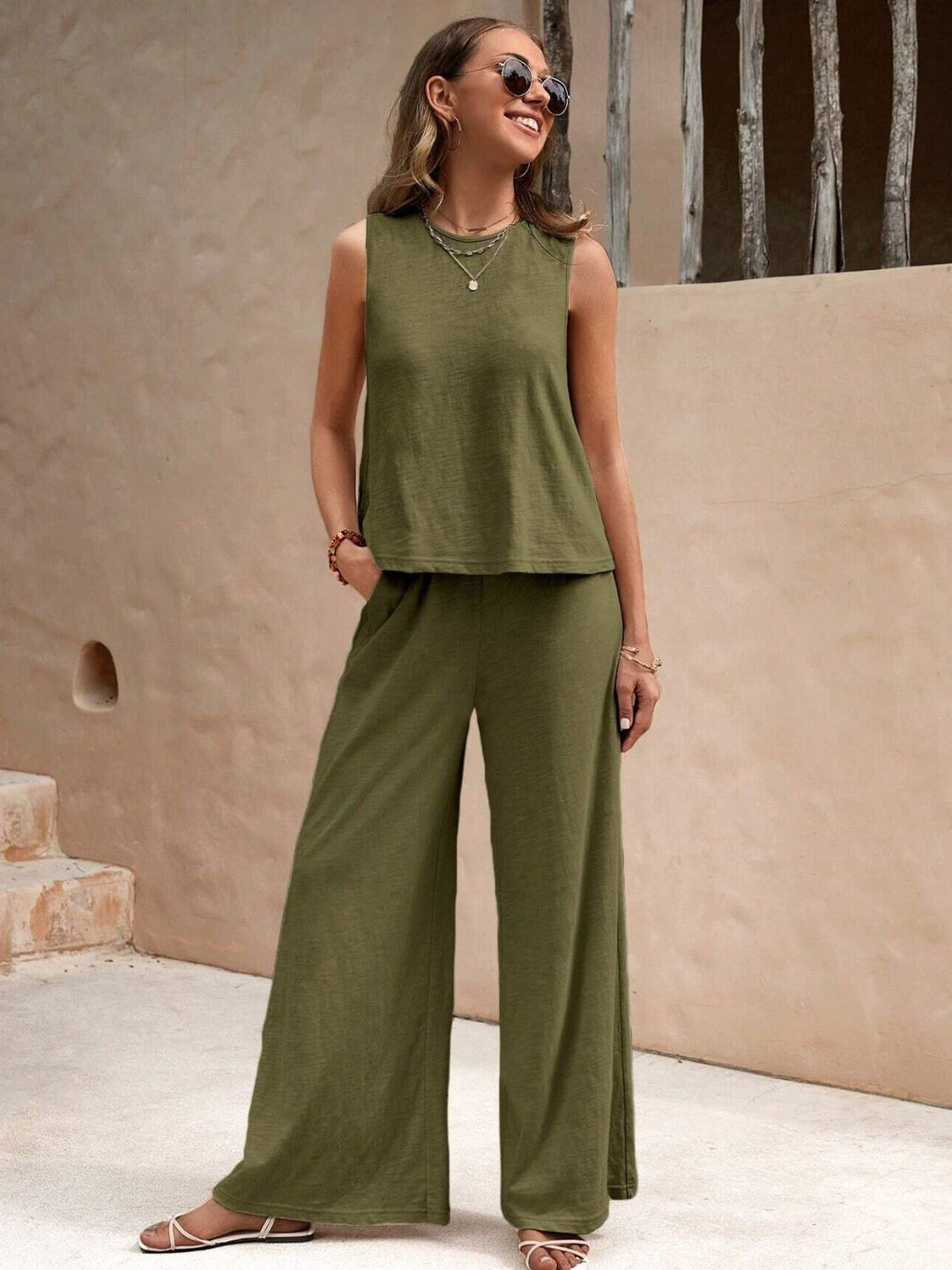 Levoire | Haut Col Rond Sans Manches Et Pantalon À Jambes Larges Vert armée