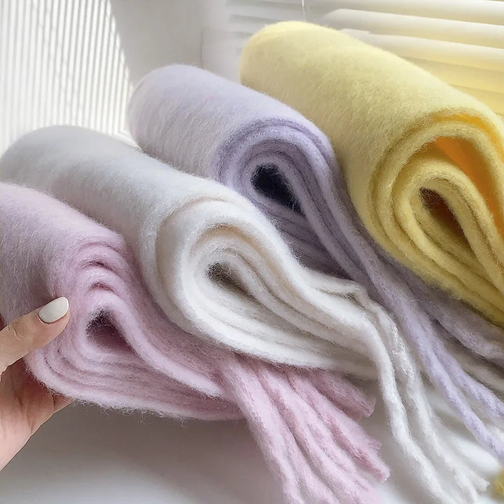 Levoire | Écharpe De Luxe En Cachemire Pour Femme Avec Franges