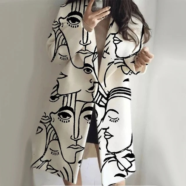 Levoire | Manteau en laine à manches longues avec col Design minimaliste du visage