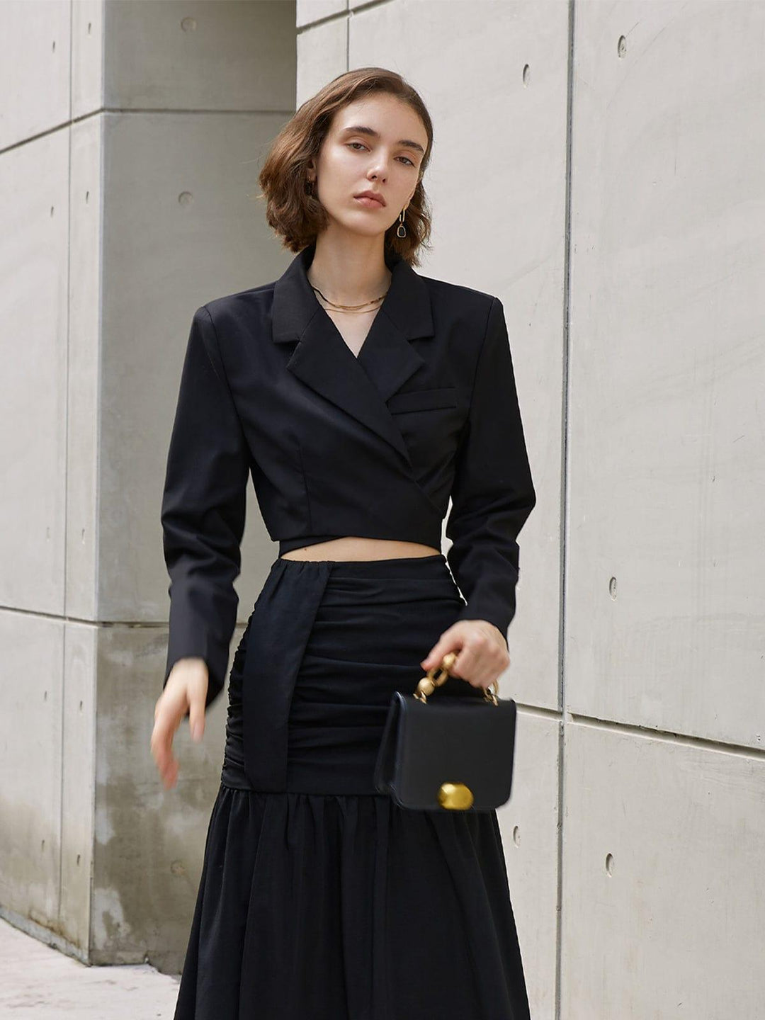 Levoire | Blazer Court Avec Design Ajusté Pour Femmes