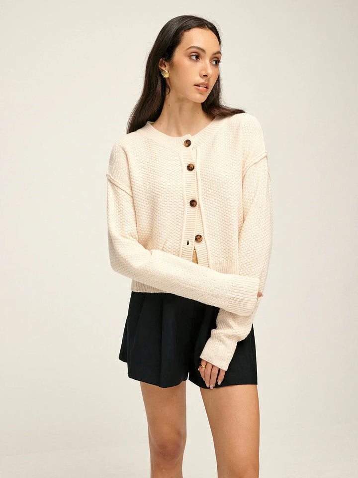 Levoire | Cardigan Uni Élégant À Boutons Beige