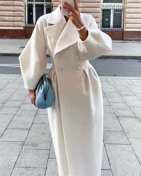 Levoire | Manteau En Laine Vintage Avec Des Manches Lanternes Et Un Revers Blanc