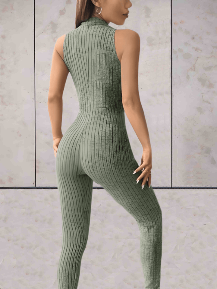 Levoire | Onesie Encolure En V Basse Design Sans Manches Et Combinaison Ajustée