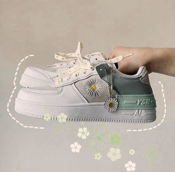 Levoire | Chaussures À Fleurs Dans Le Style Des Années 1970 Pour Femmes Blanc-Vert