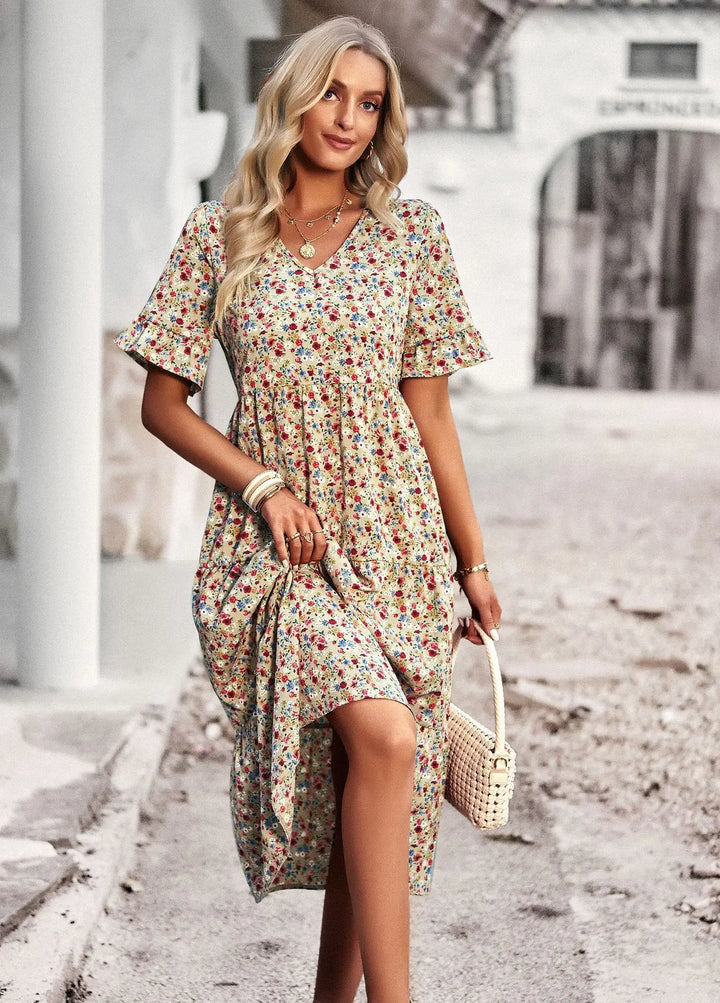Levoire | Robe Imprimée À Manches Courtes Et Décolleté En V En Tissu Léger Abricot