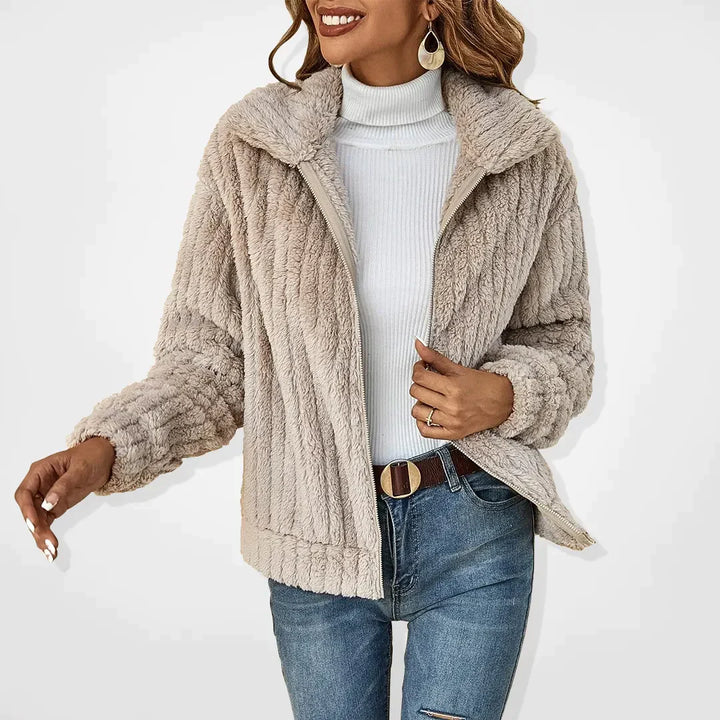 Levoire | Lssige Plsch Gilet Beige